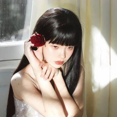 愤世嫉俗者、老鼠和拳头